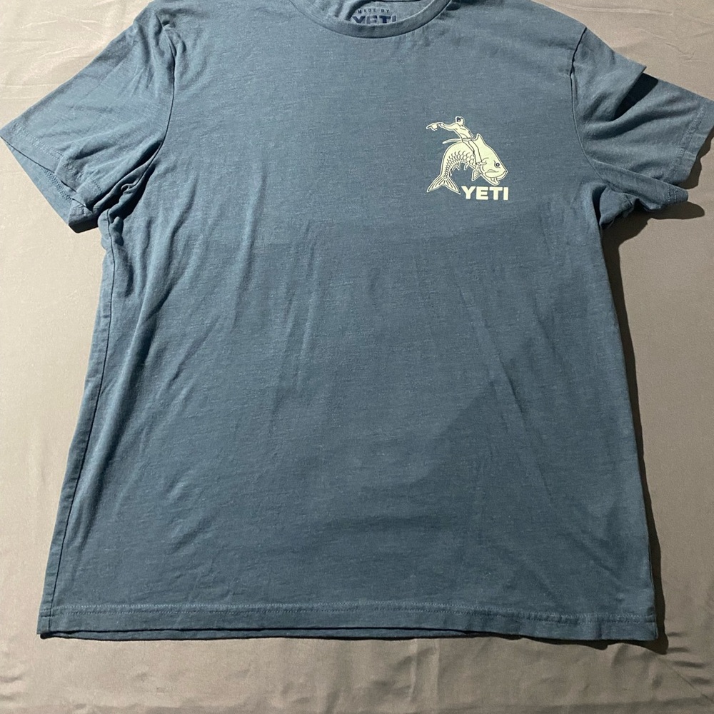 Yeti Men's Blue Graphic Tee